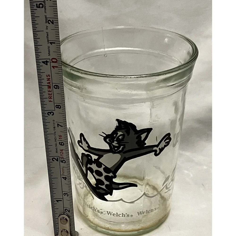 Tom & Jerry Welch’s Drinking Glass Tom Surfing Waves 1990 Jelly Jar VTG Cartoons
